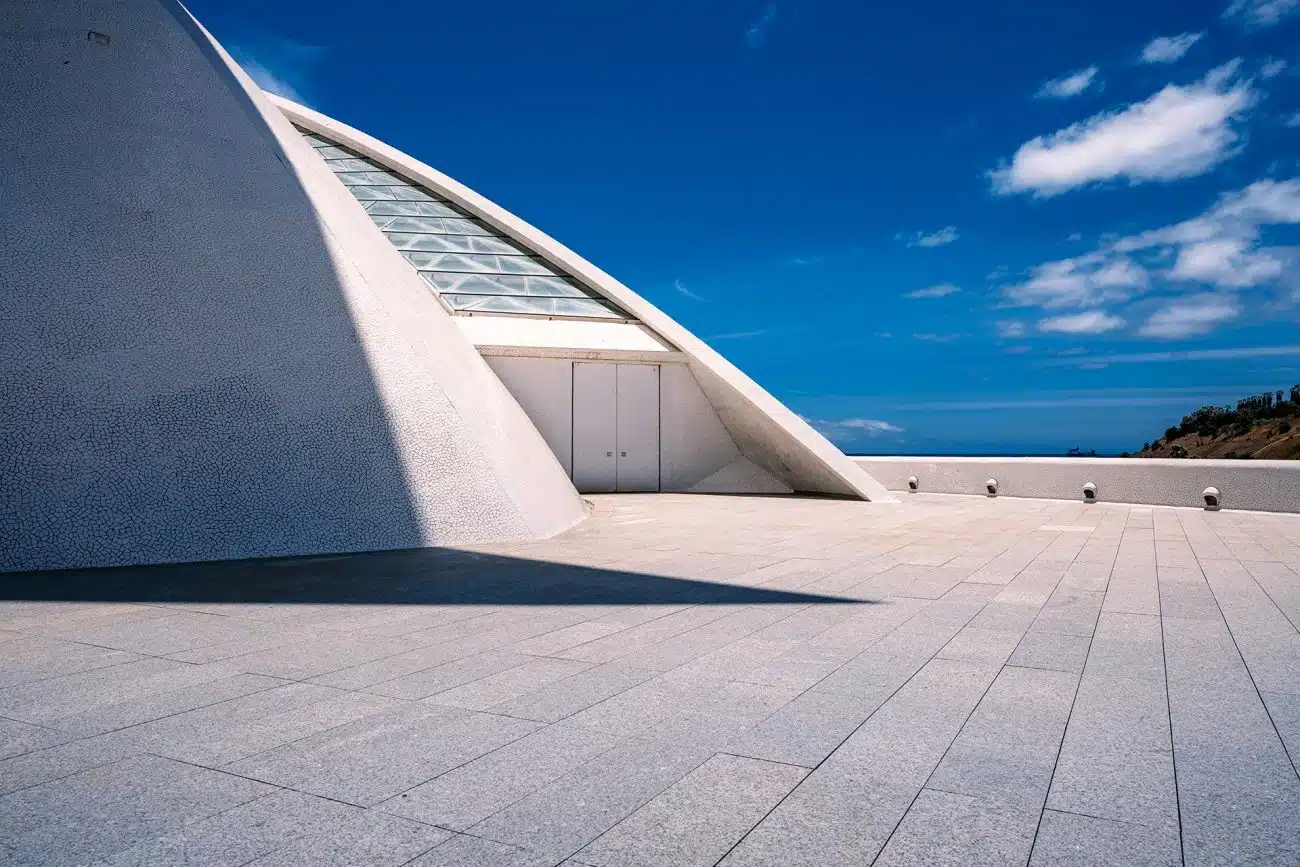 Tenerife Modern Architecture automotive backplate